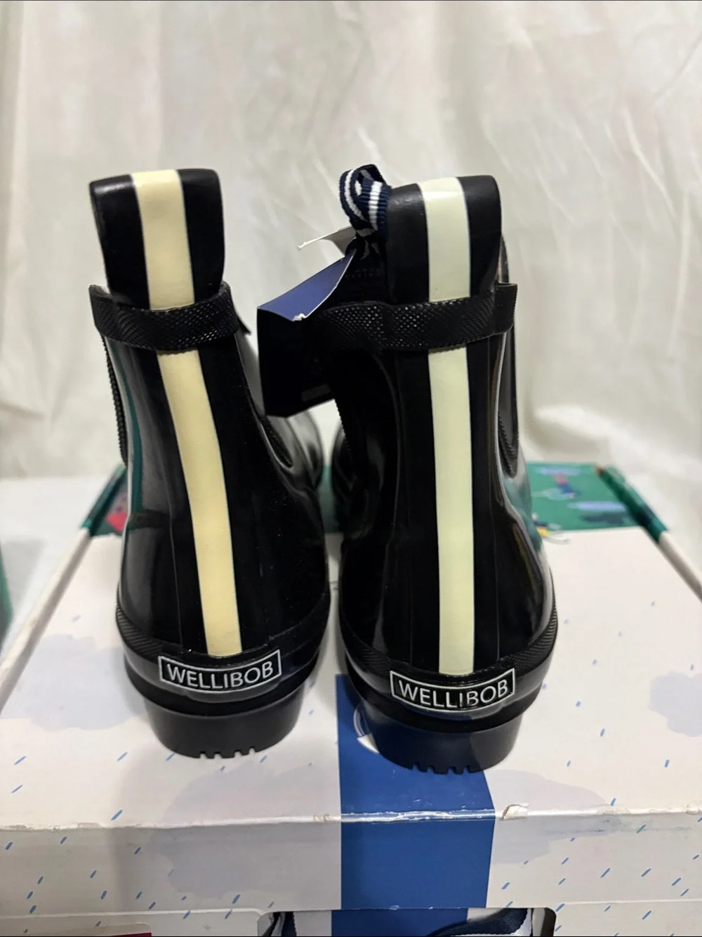 Joules Black Gloss Rain Boots size US 10 NWT